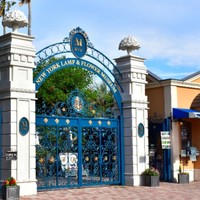 ニューヨークランプミュージアム＆フラワーガーデン