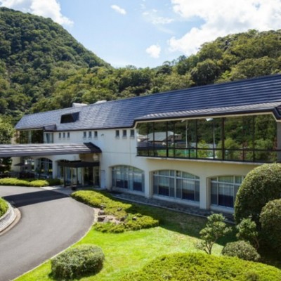 城崎のはずれ、円山川のほとりにある、緑に囲まれた料理宿「ひだまり」レストランの接客補助業務のおてつたびを募集します！【日程を追加して募集をさせていただきます】