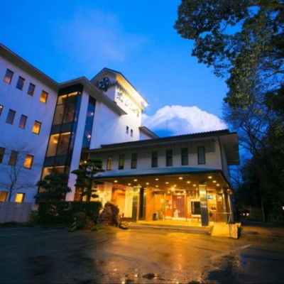 榊原温泉｜枕草子にも「三大名泉」と謳われた湯治にも最適の湯宿でのおてつたび！清少納言にゆかりある温泉で仕事疲れを癒してください。＜旅館業務全般のお手伝い＞