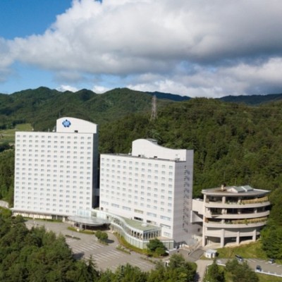 《４月／18日間》ゆくたび感動｢飛騨高山｣の温泉リゾートホテルで｢おてつたび｣しませんか