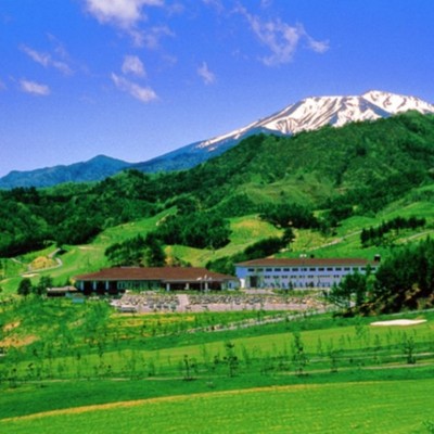 ⛳️御嶽山/木曽駒ケ岳⛰が望めるホテル＆ゴルフリゾートで簡単な調理補助（厨房経験者）のおてつたび♪夜は満天の星、昼はゴルフも。【自家用車でご参加の方限定】