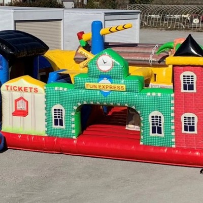 星降る森八ヶ岳で【キッズパーク受付と安全管理】のおてつたび🌟短期間募集します♪仕事終わりには温泉で初心者でも安心！😊牧場でソフトクリームも食べれる🐄🍨