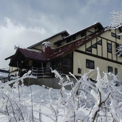 スキーシーズン「おてつたび」豪雪地帯のゲストハウスで一緒に働きませんか？　国際交流を希望される方にも（年末年始）