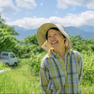 【3日間のおてつたび◎】農家民宿うさうさのプチファームでワイン用ブドウ栽培のお手伝い🍽大自然の中で気持ちの良いお手伝いをしてみませんか？雄大な北アルプスを望むブドウ畑での作業です🍇