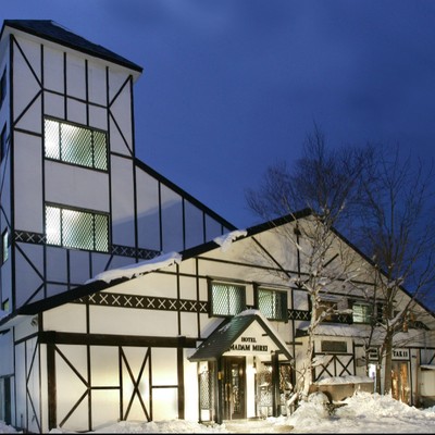 ⛷️斑尾高原の銀世界へ！国際色豊かなスキーリゾートで、熱気あふれる冬のおてつたび❄️【英語対応できる方歓迎】