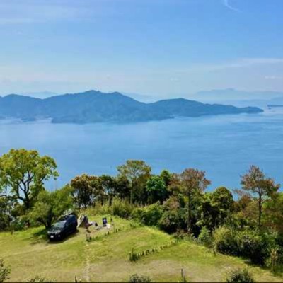 【現地で交通機関を確保できる方限定】恐竜の島へ行こう♪天草山頂のキャンプ場で開催されるイベント「2026春あまくさ自然学校」運営のおてつたび🦕！！子どもたちと一緒に満天の星空と朝日を体験しませんか？⛺️