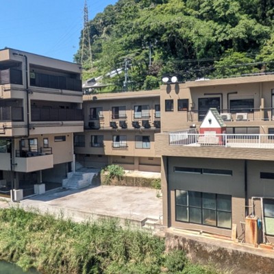 【豪雨災害復旧のおてつたび】霧島の湯治宿で、浸水した建物のお掃除！お掃除で疲れた後は温泉で汗を流せます。