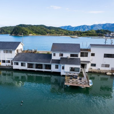 “瀬戸内海” × “安戸池” × “里山” が同時に味わえる唯一のロケーション「アミーマンボス」で館内業務全般のおてつたび！自然たっぷりの環境で心も身体もリフレッシュ🌇🍃