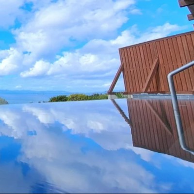 【和歌山県】SNSでバズッた噂の朝食！「忘れられない朝ごはん」紀淡海峡に浮かぶ島々を一望する絶景夕日の宿で配膳のお手伝いをお願いします！