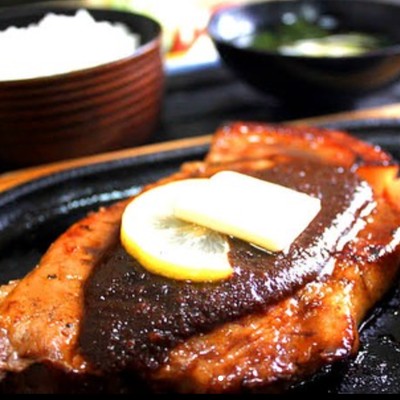 奄美大島｜昭和57年創業 老舗レストランでおてつたびしませんか？明るく元気に挨拶できる方大歓迎です◎